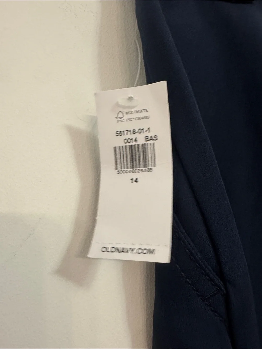 Old Navy Men's Navy Flat-Front Casual Shorts